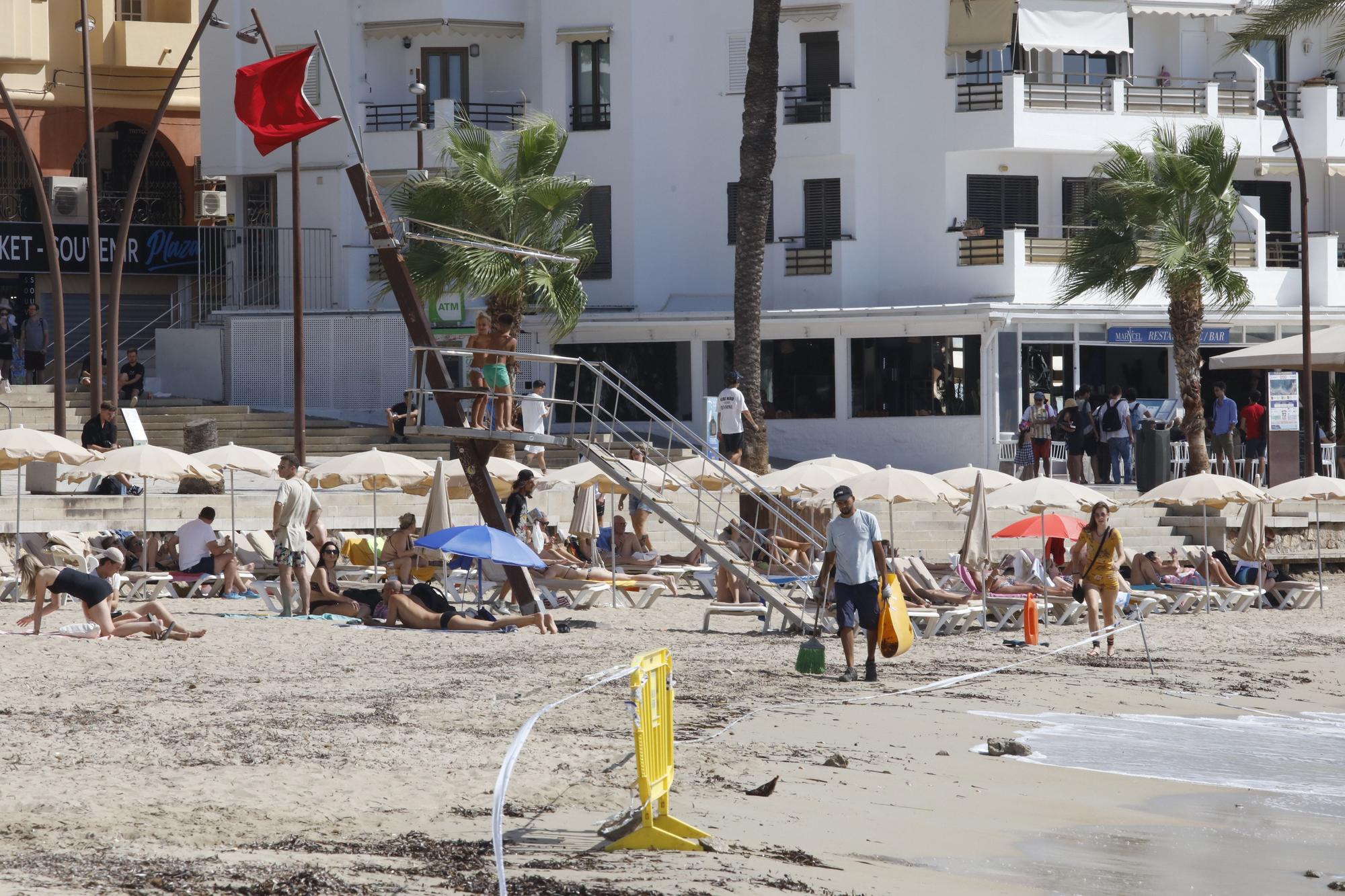 Permanece cerrada la playa de ses Figueretes