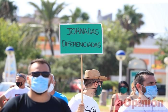 Protesta de policías en La Manga