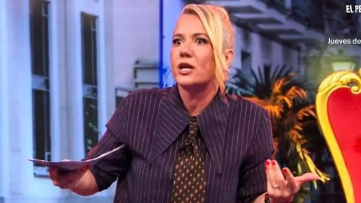 Henar Álvarez se rinde ante 'La bola negra' con una mirada al futuro político: "No quiero que mi hijo viva una cosa así"