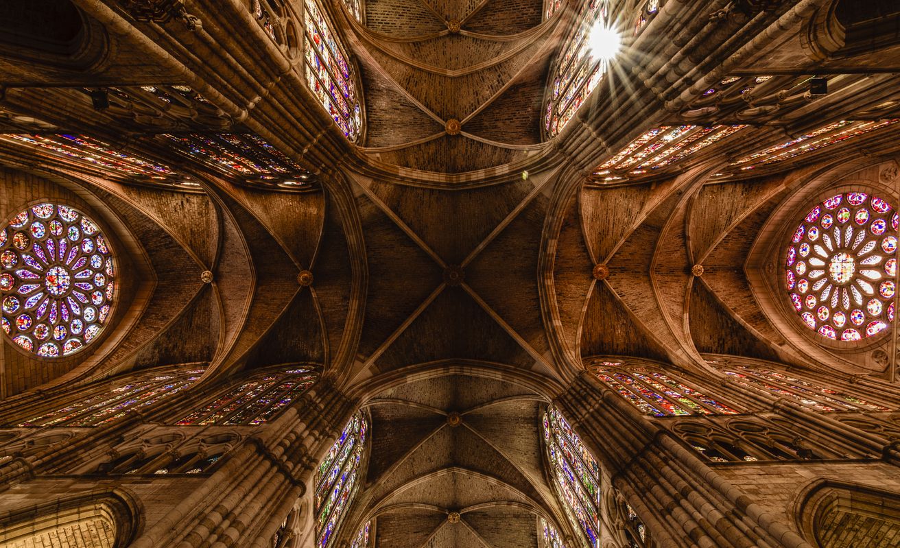 La Catedral de León posee una de las mayores colecciones de vidrieras de todo el mundo