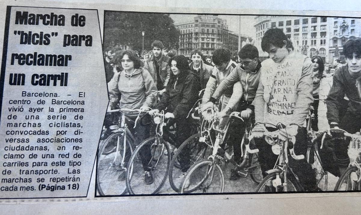 12 de febrero de 1984, una de las primeras concentraciones periódicas de ciclistas en Barcelona. Quedaban los viernes a las seis de la tarde en la plaza de Catalunya para dar una vuelta por la ciudad y hacerse ver