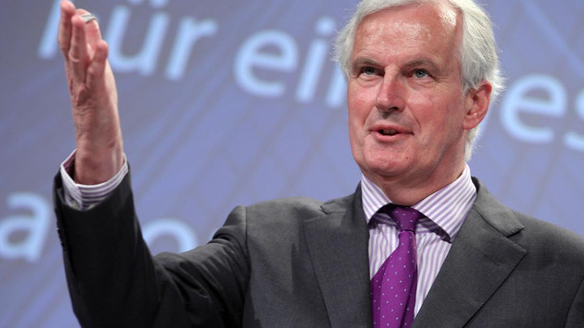 El comisario Michel Barnier, este miércoles, durante una rueda de prensa.