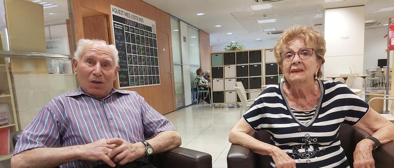 Josep Llavina i Margarita Blázquez, dos dels usuaris del taller de memòria de l’EspaiSocial