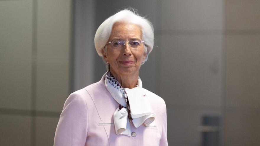 Lagarde afirma que el proceso para acabar con la inflación aún &quot;no ha terminado&quot;, pero va encarrilado