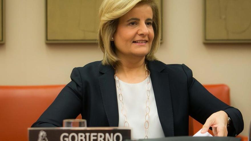 Fátima Báñez, durante una intervención ante la comisión de Empleo del Congreso