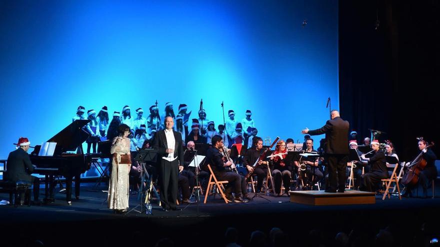 O Grove enciende el telón navideño