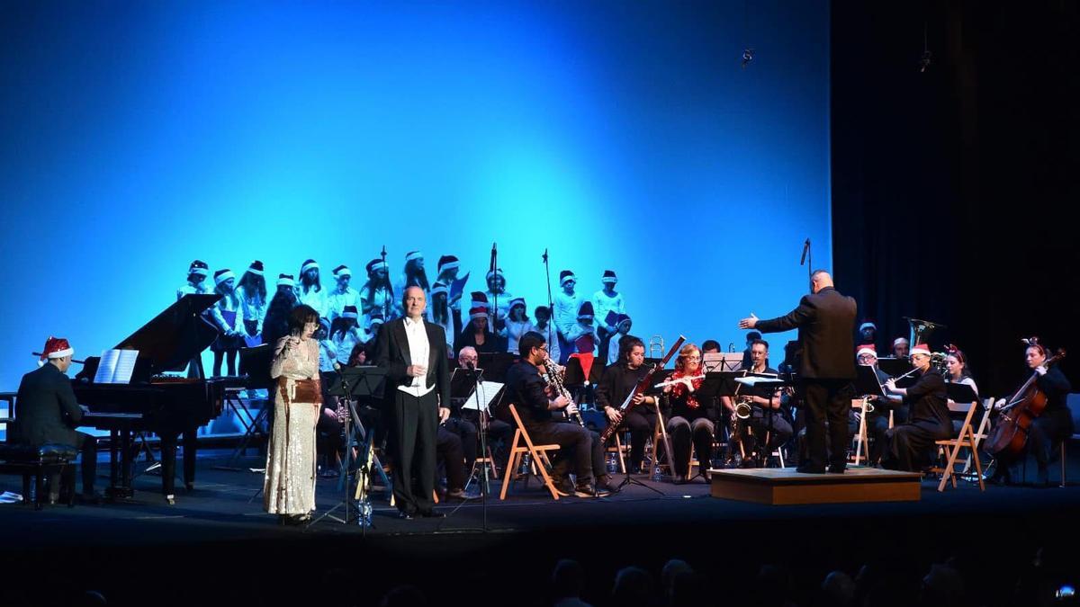 O Grove se prepara para un fin de año de etiqueta y música.
