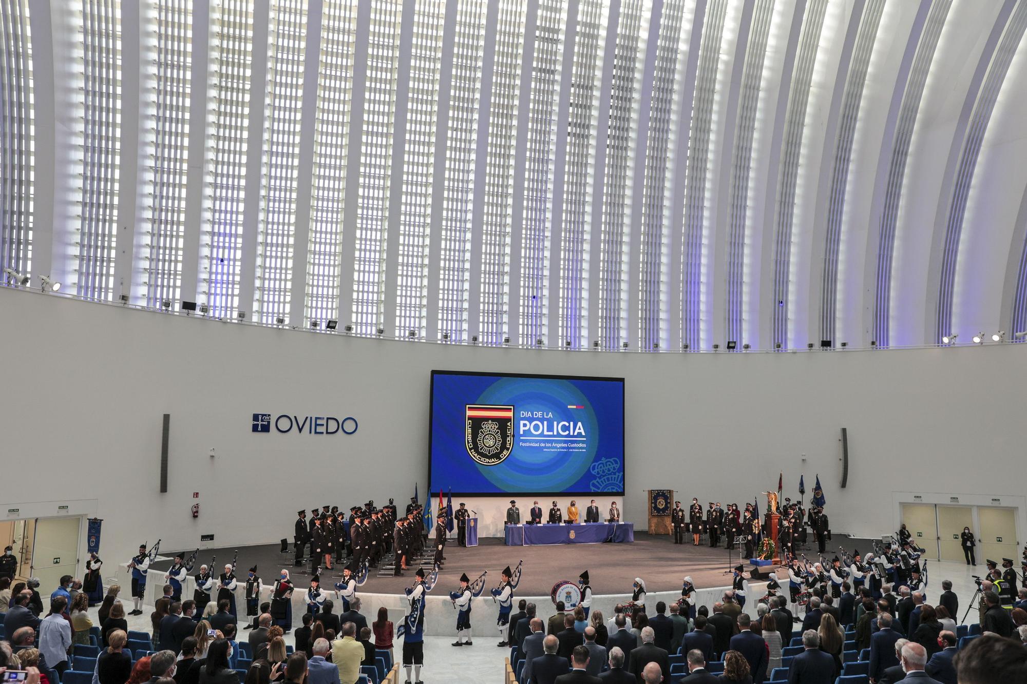 La Policía Nacional de Oviedo celebra a sus patronos, los Ángeles Custodios