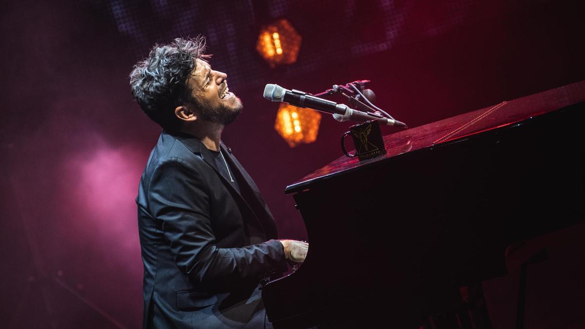 Pablo López, durante una actuación