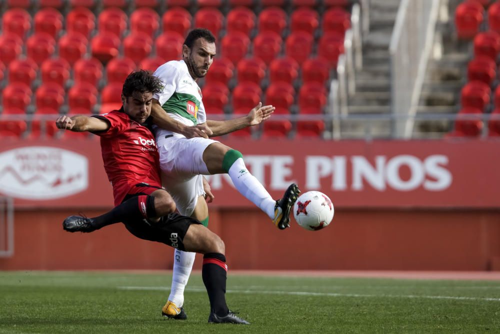 La derrota del Elche ante el Mallorca en imágenes