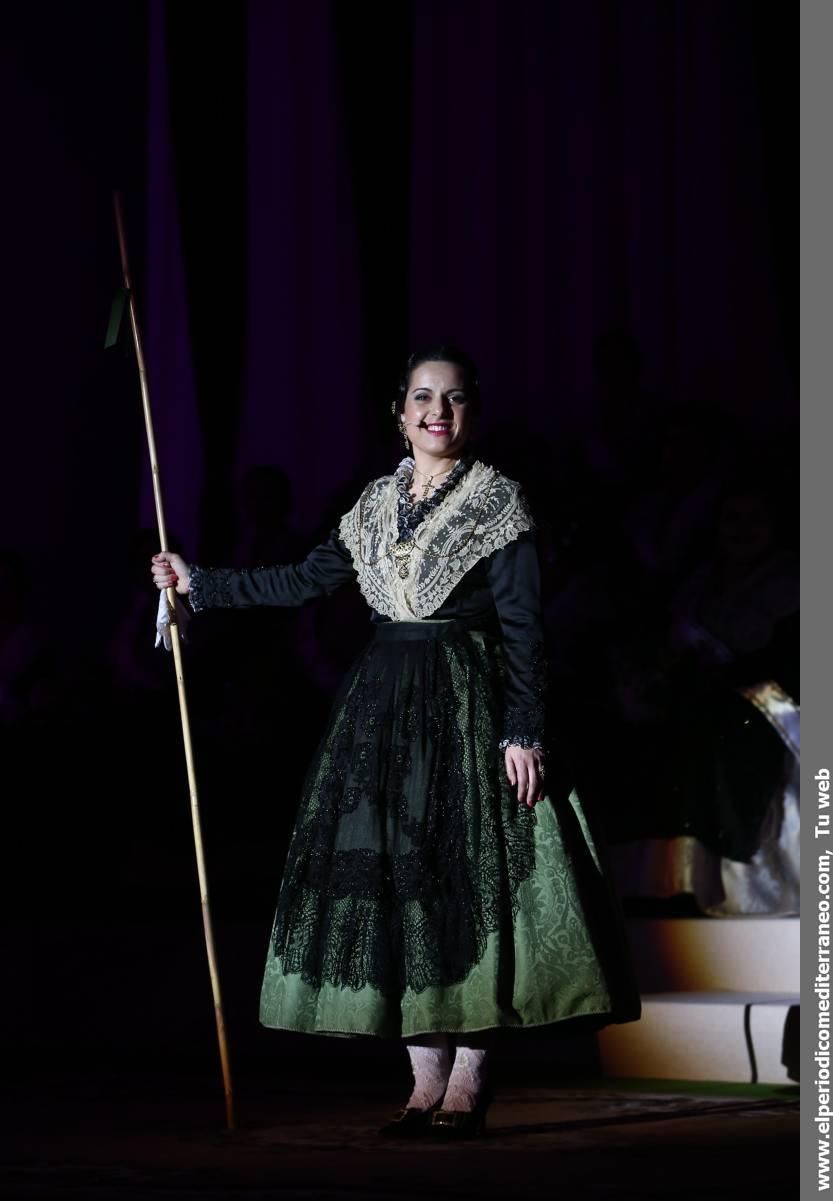 Galania a la reina de las fiestas de la Magdalena, Carla Bernat