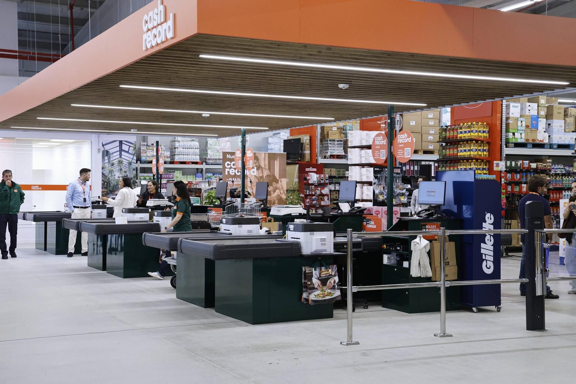 Inauguración en Santiago del mayor Cash Record de Eroski