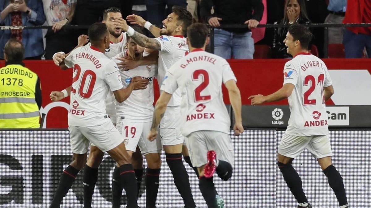 El Sevilla intentará sorprender al United en Old Trafford