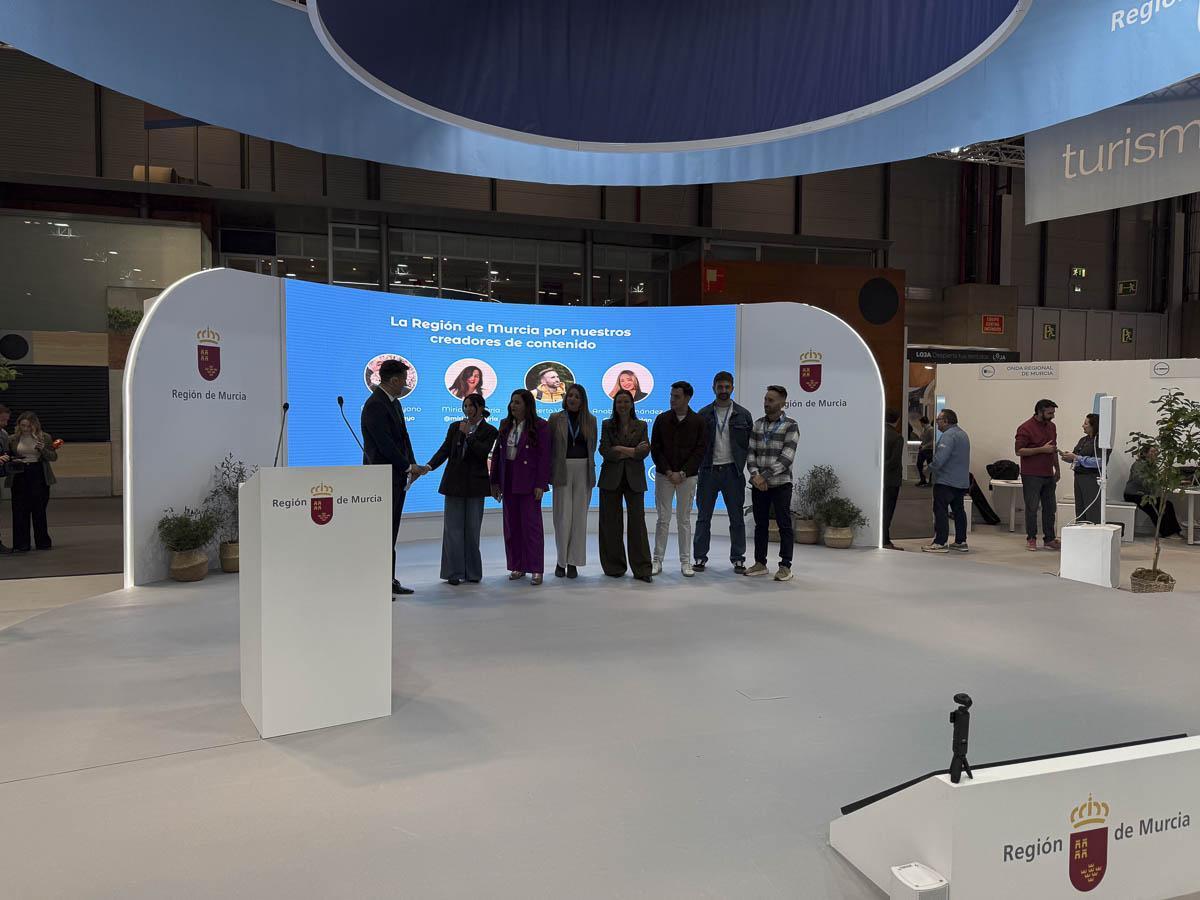 Así se ha vivido el primer día de Fitur en el stan de la Región de Murcia