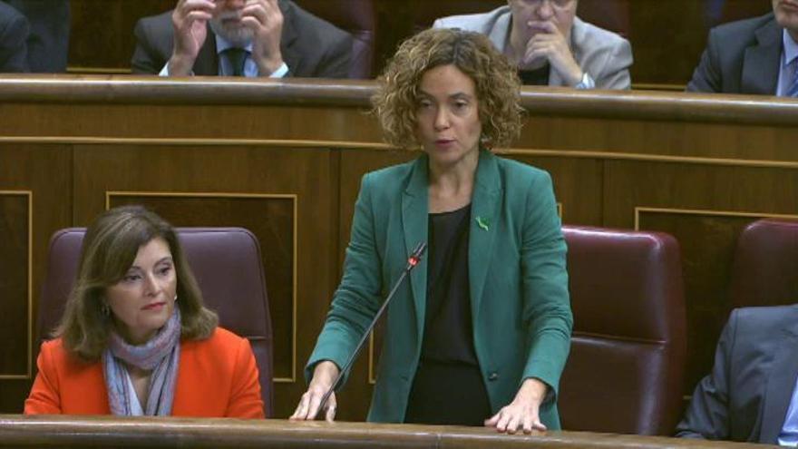 PSOE y Unidos Podemos piden al Gobierno una reforma de la Constitución