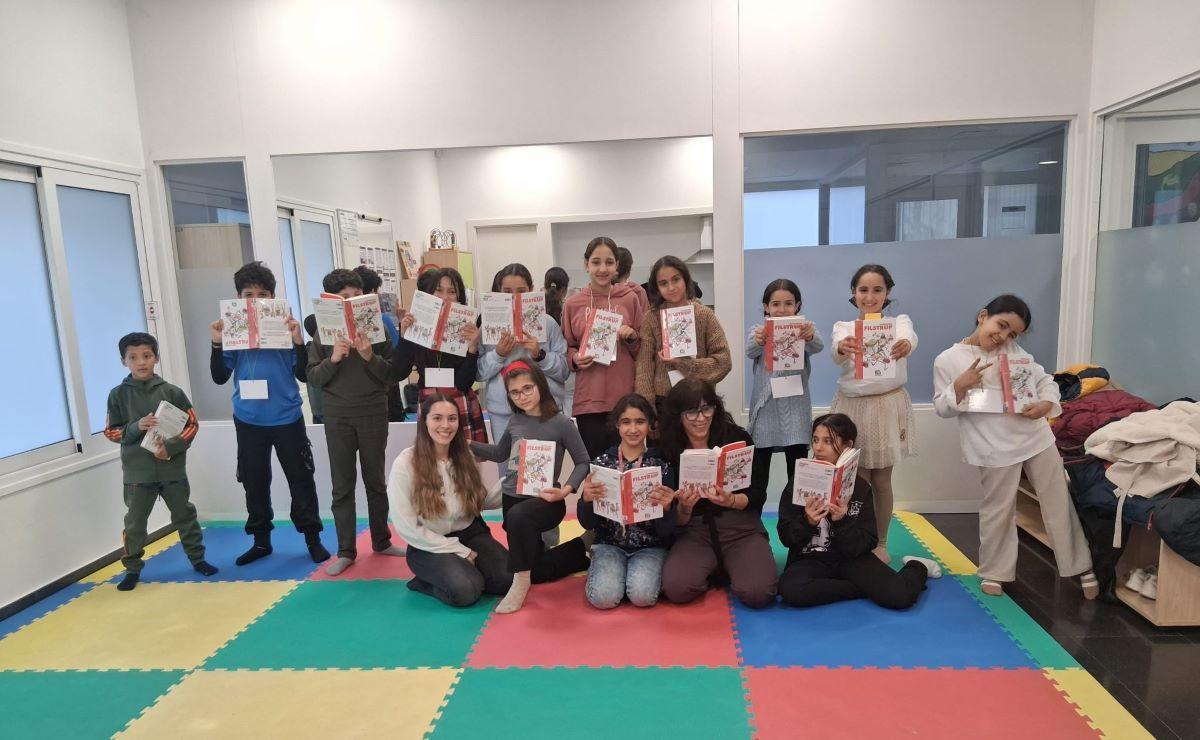 Els participants del club de lectura es troben un cop al mes a Can Xirau de Figueres.