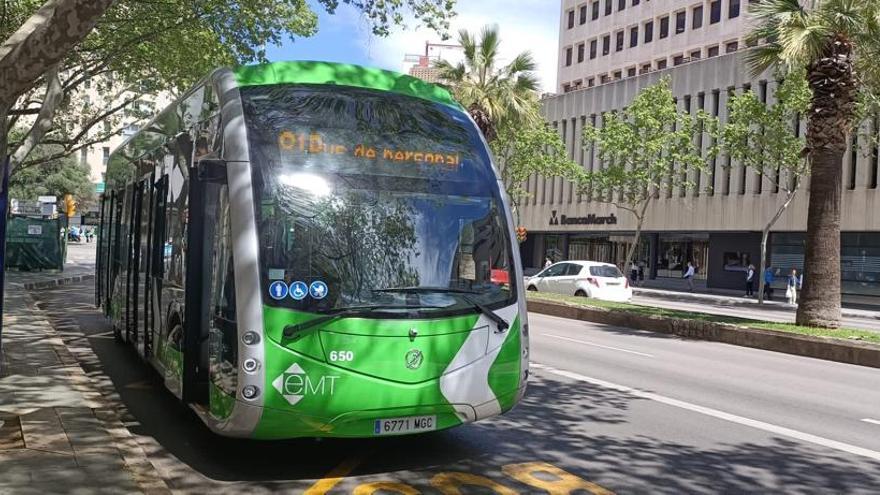 El primer bus eléctrico de la EMT ya circula por las calles de Palma