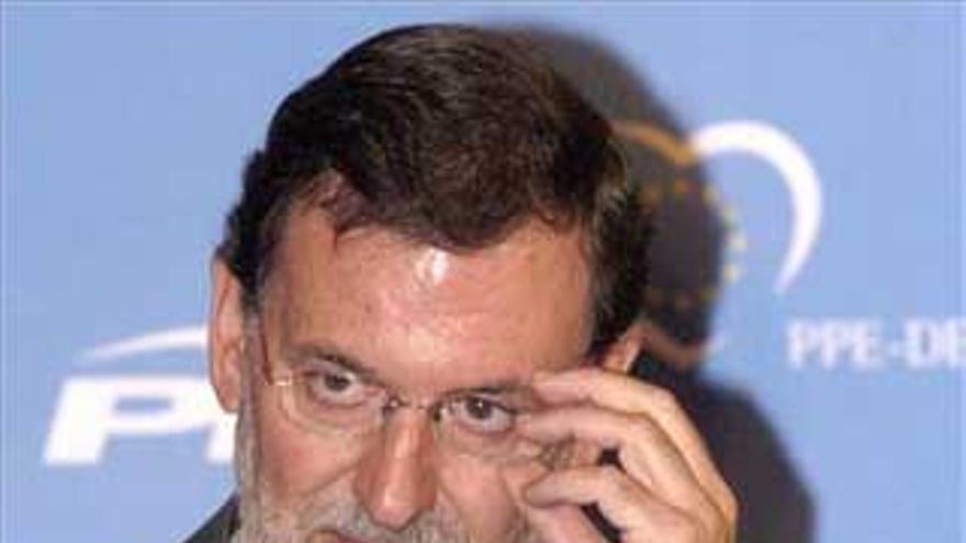 Rajoy dice que necesita mirar la cuenta a final de mes