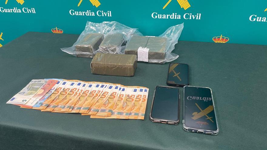 La Guardia Civil incauta 2.610 gramos de heroína, la mayor cantidad intervenida en Asturias en los último cuatro años