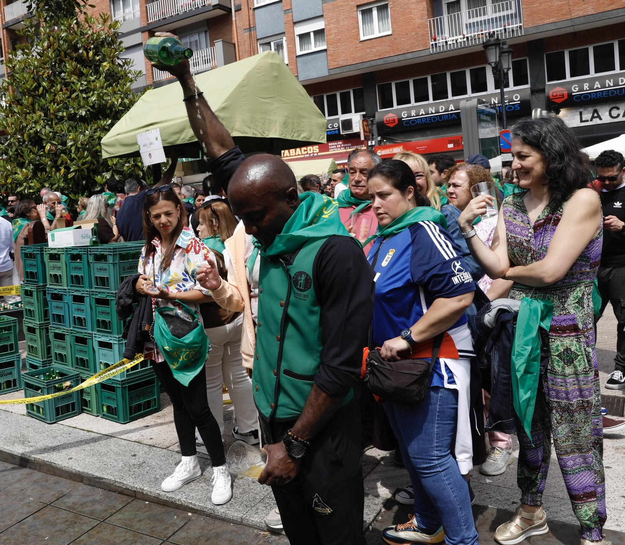 La gran fiesta de la sidra en Oviedo