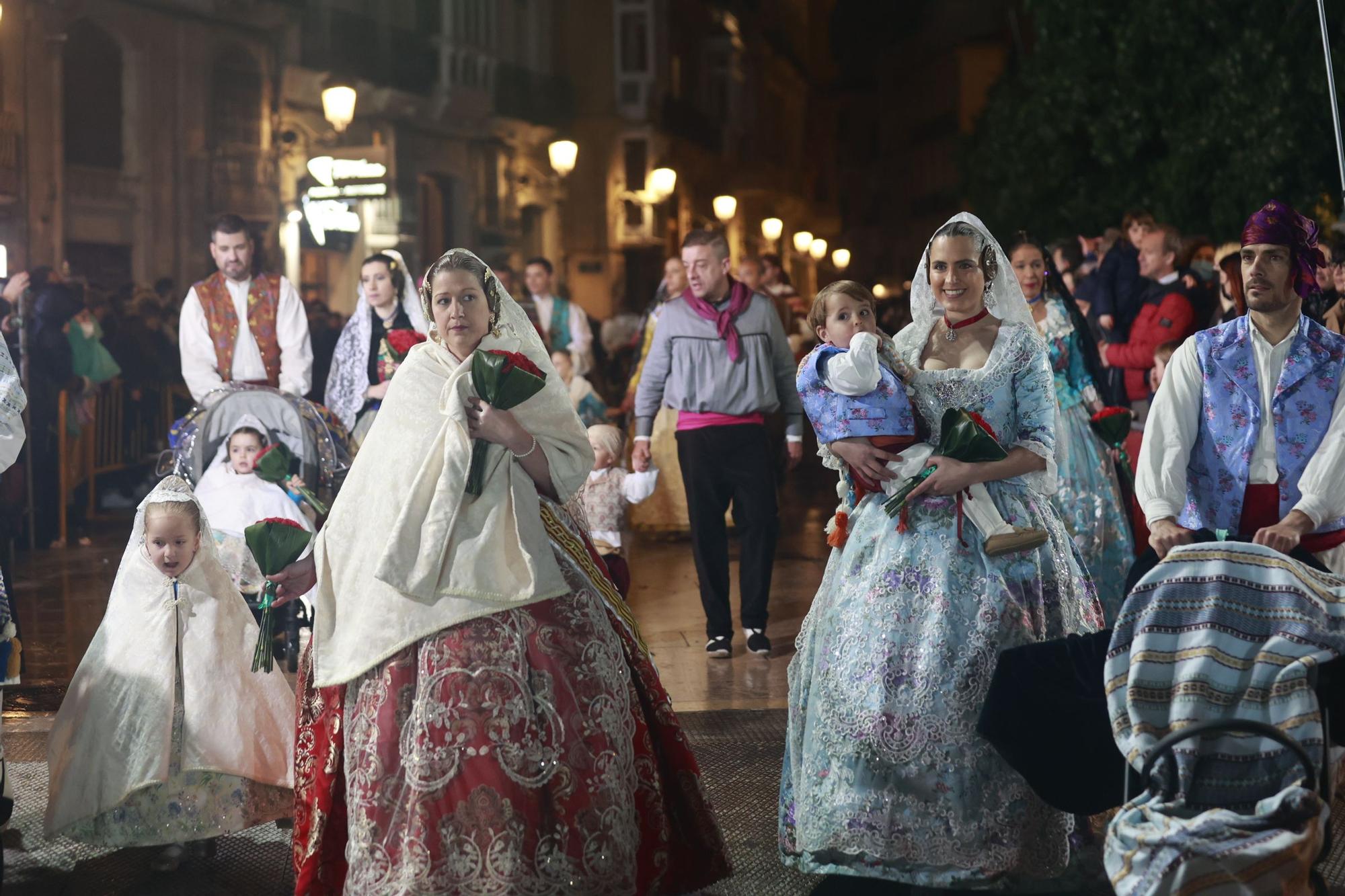 Búscate en la Ofrenda por la calle Quart (entre 22.00 y 23.00 horas)