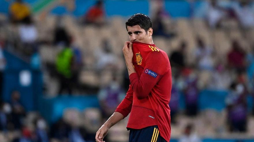 España choca contra el gol, debate nacional