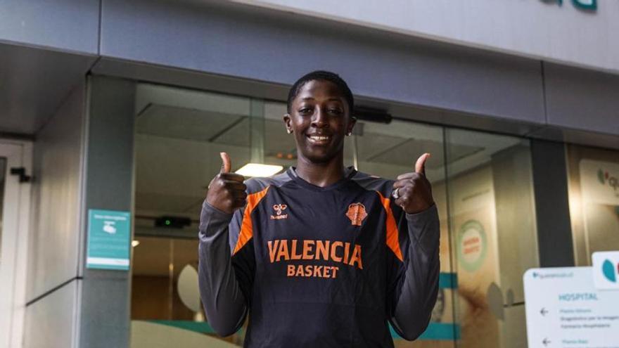 Oficial: Alisia Jenkins ya es taronja