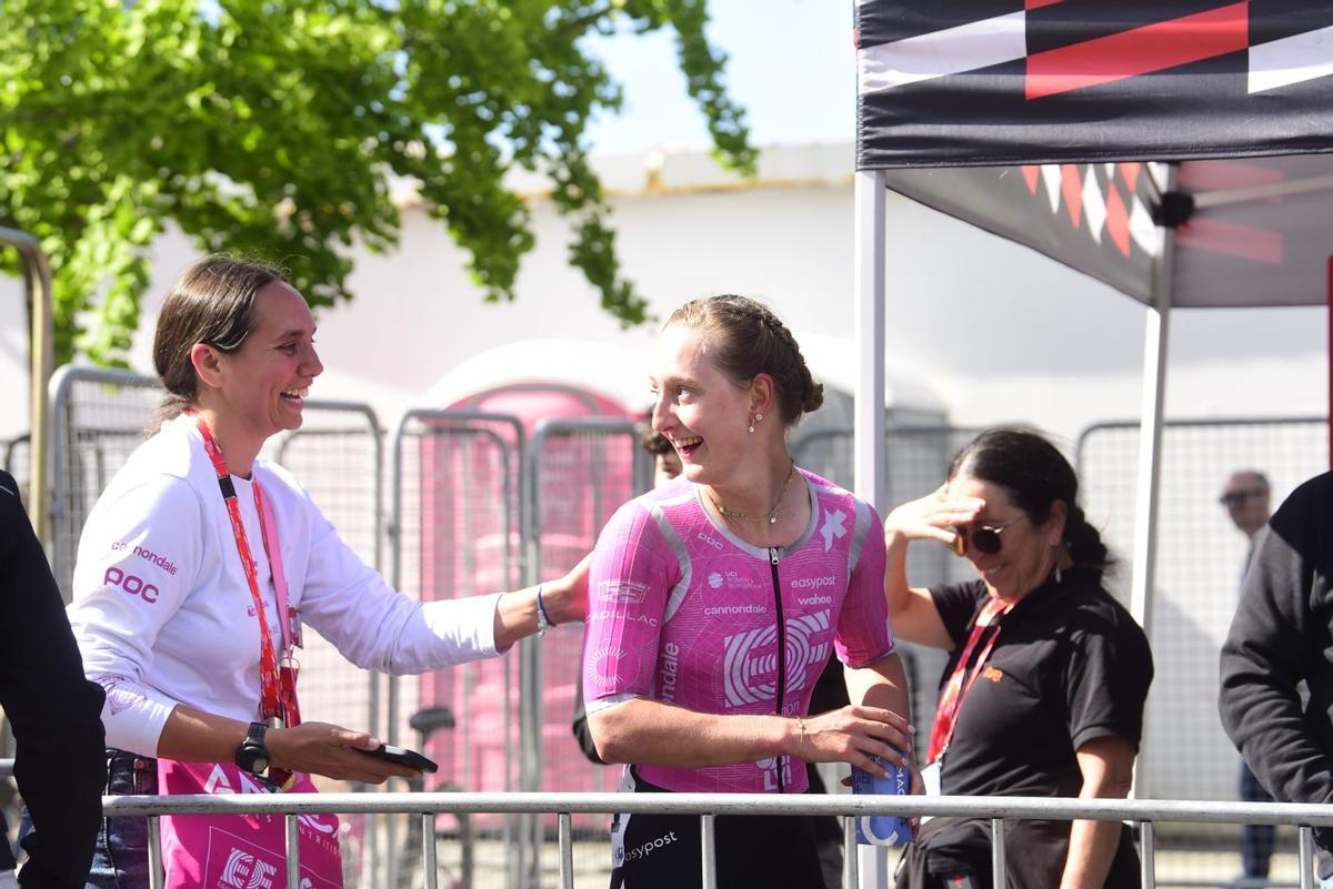 El litoral coruñés, escenario del final de la tercera etapa de La Vuelta Femenina.