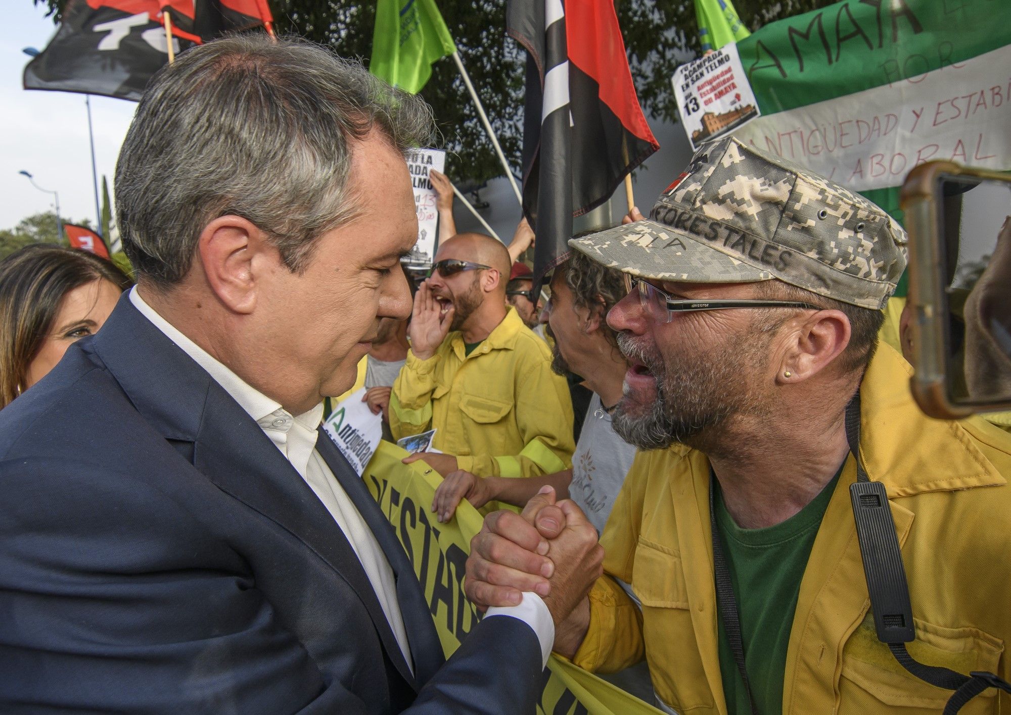 El debate decisivo del 19J en Canal Sur TV, en imágenes