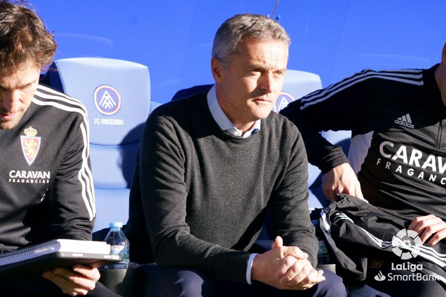 Fran Escribá, técnico del Real Zaragoza, durante el choque ante el Andorra.