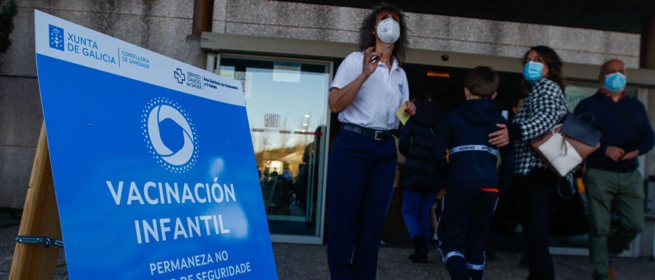 Acceso al Hospital do Sainés, cuando se inició la primera campaña de inmunización infantil.   | // IÑAKI ABELLA