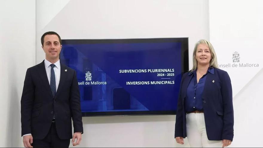 El Plan de Obras y Servicios enfrenta a Jaume Alzamora y Pilar Amate