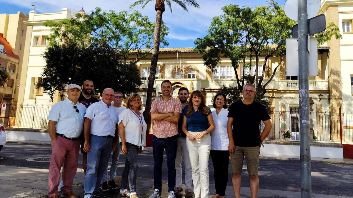 El diputado de Compromís con alcaldes de Estivella, Quartell y ediles de Sagunt.