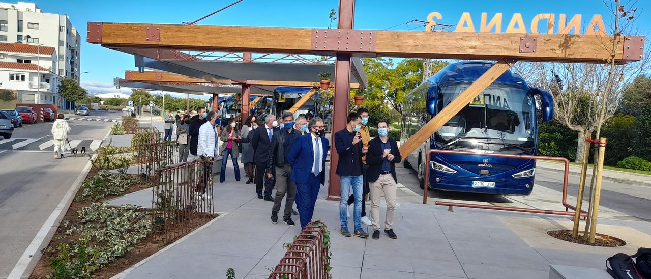 Así ha quedado la nueva estación de autobuses de la plaza de les Catalinetes de Vinaròs.