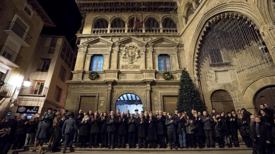 Capilla ardiente de los guardias civiles asesinados en Teruel