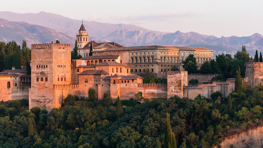 Poesía a la sombra de la Alhambra