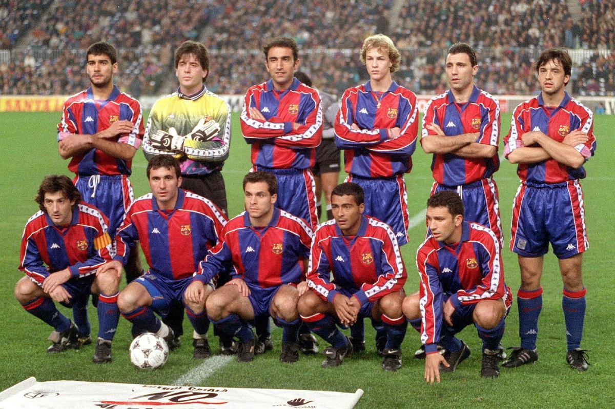 Alineación del Barça en 1995. Arriba: Guardiola, Busquets, Abelardo, Jordi Cruyff, Stoichkov e Iván Iglesias. Abajo: Bakero, Hagi, Sergi, Romario y Eusebio.