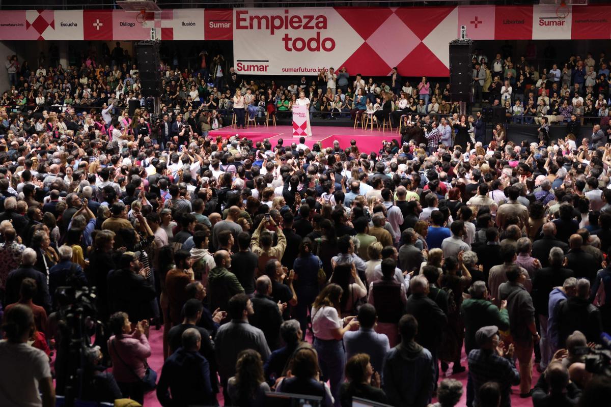 Yolanda Díaz lanza su candidatura con la plataforma Sumar