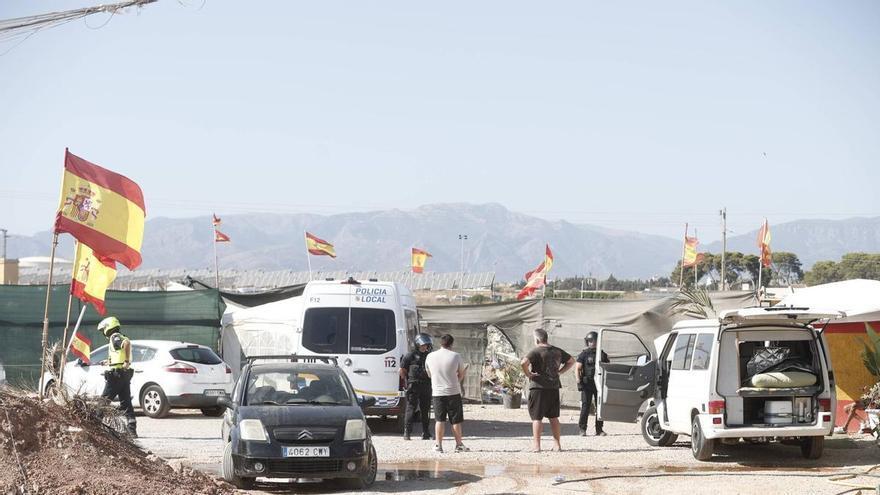 La Policía vuelve a Son Banya para derribar las casetas de los narcos