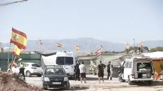 La Policía vuelve a Son Banya para derribar las casetas de los narcos