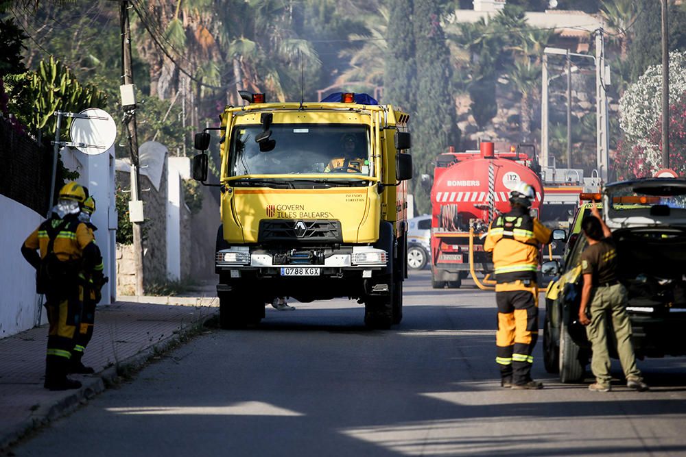 Incendio de un camión en Ibiza