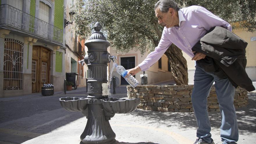 Artana continuará con la prohibición de consumir agua durante varios días