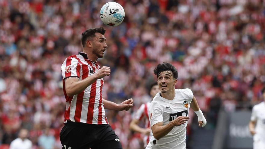 Sadiq castiga al Athletic y acerca al Valencia a la salvación