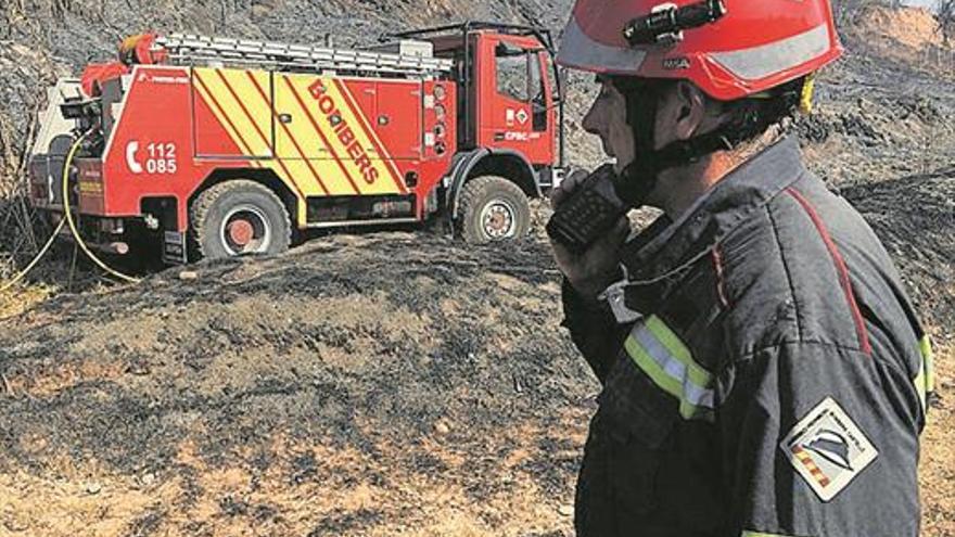 Sofocan 6 incendios en Burriana, en Nules, Almassora y Traiguera