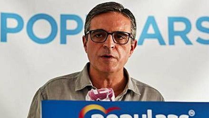 El presidente del PP en Ibiza, José Vicente Marí Bosó, ayer en rueda de prensa.