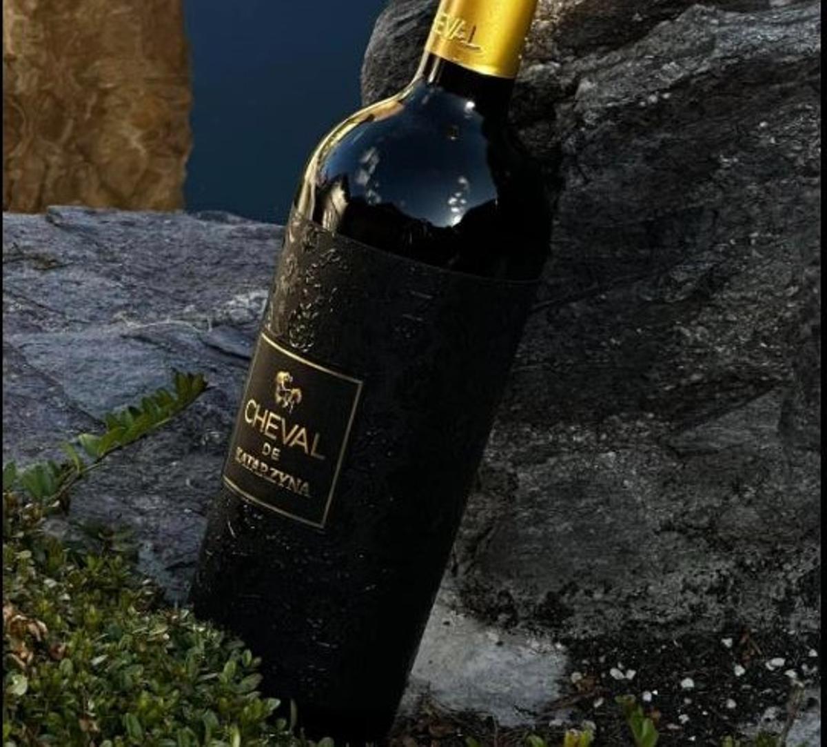 Der bulgarische Wein „Cheval de Katarzyna“ der Sorte Mavrud ist jetzt auch in Palma erhältlich.