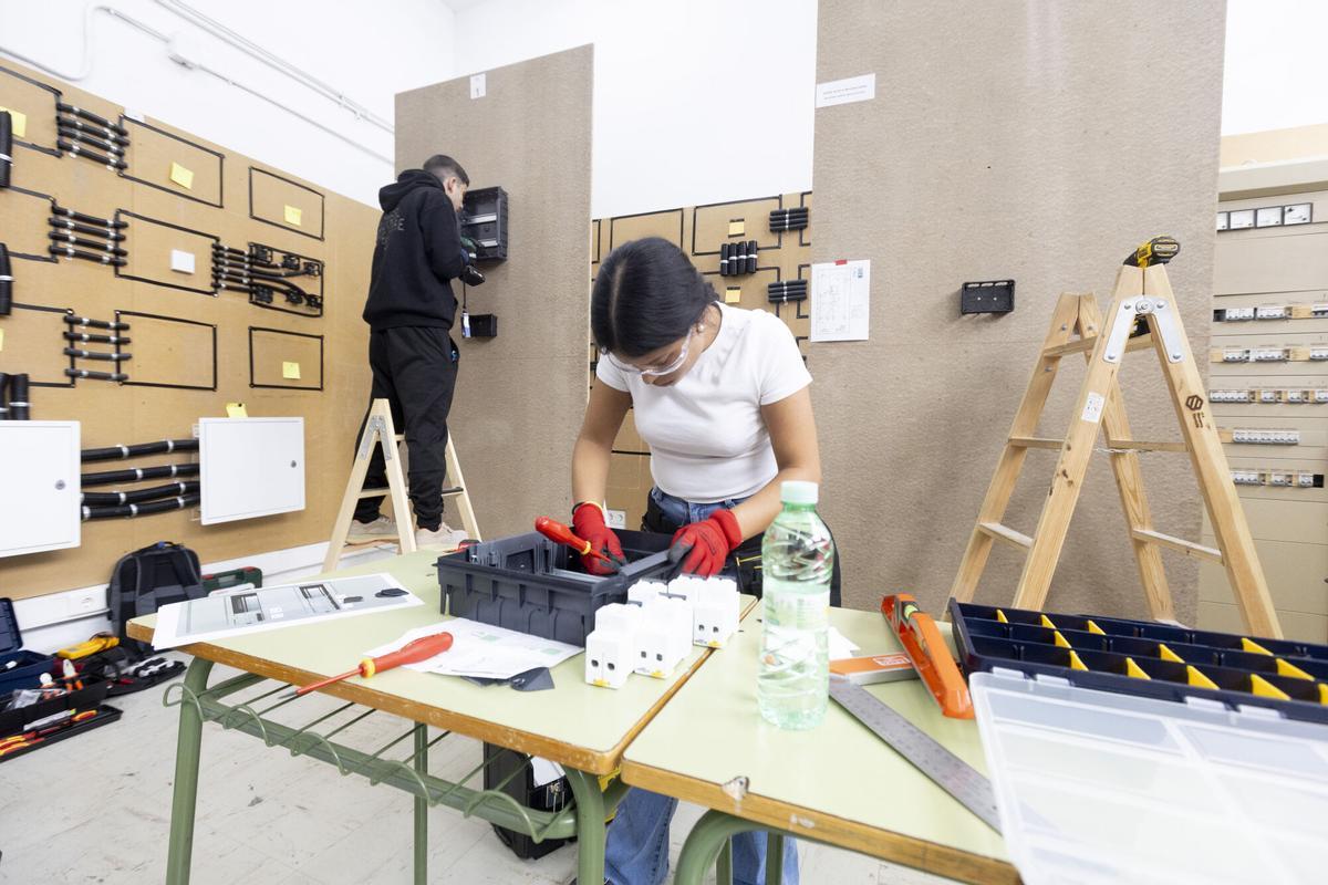 Jornadas FP Skills de grado básico y grados adaptados en el IES Canastell