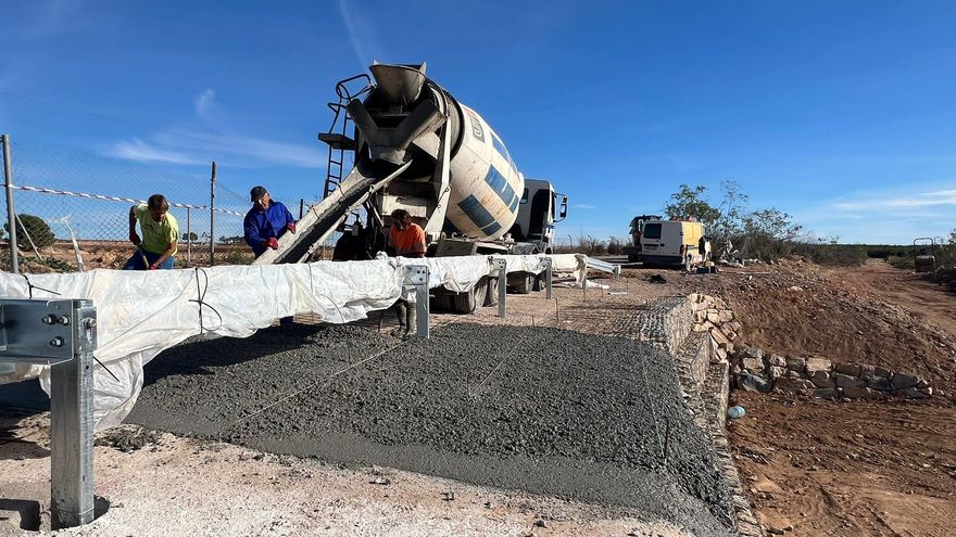 El bus escolar de Casas Blancas ya circula seguro tras 5 años