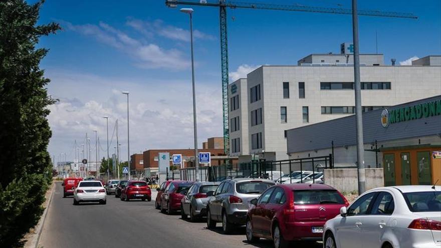 Vías y Obras asume el mantenimiento de tres viales principales del Nevero de Badajoz