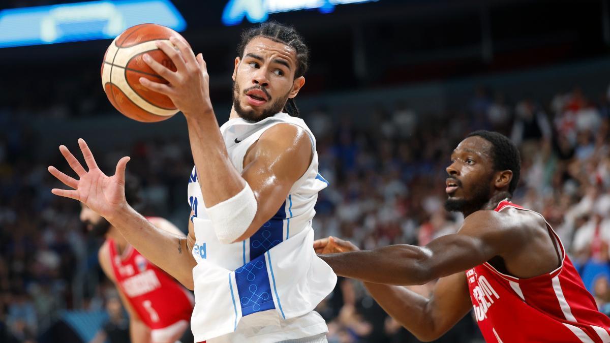 La espectacular canasta de Olivier Nkamhoua